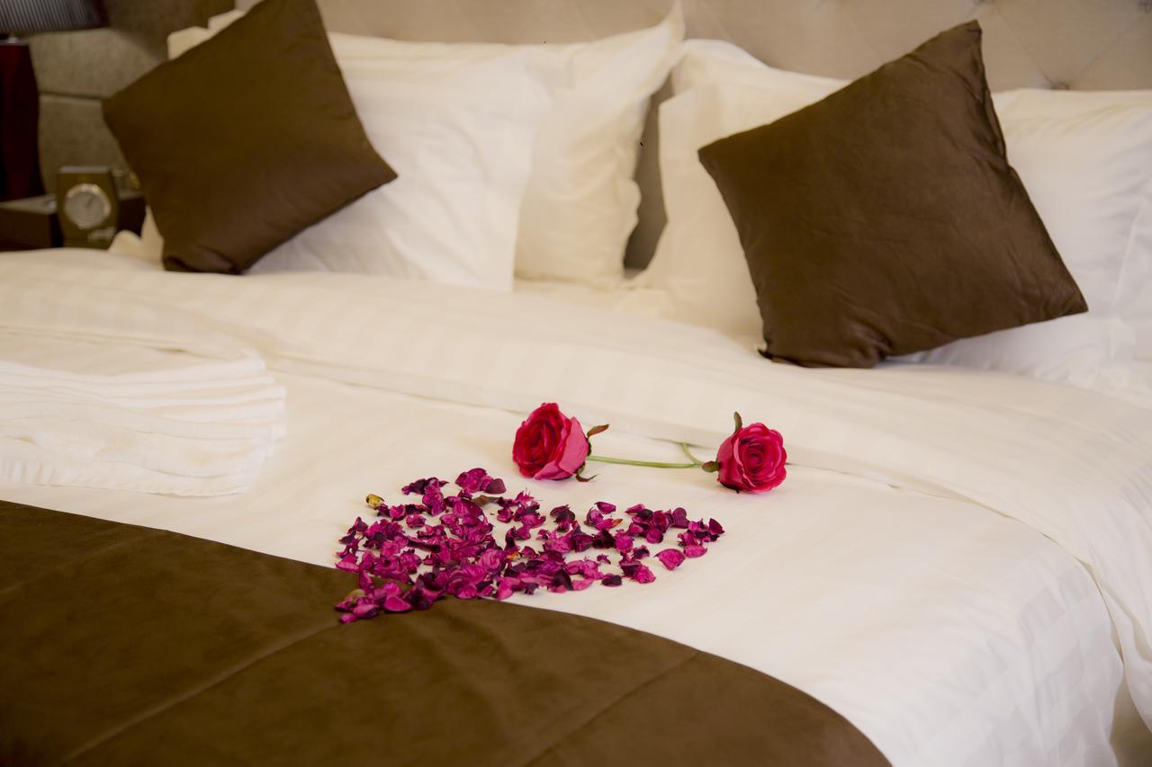 فندق هوليداي الخليج الرياض - Holiday Al Khaleej Hotel Riade Exterior foto
